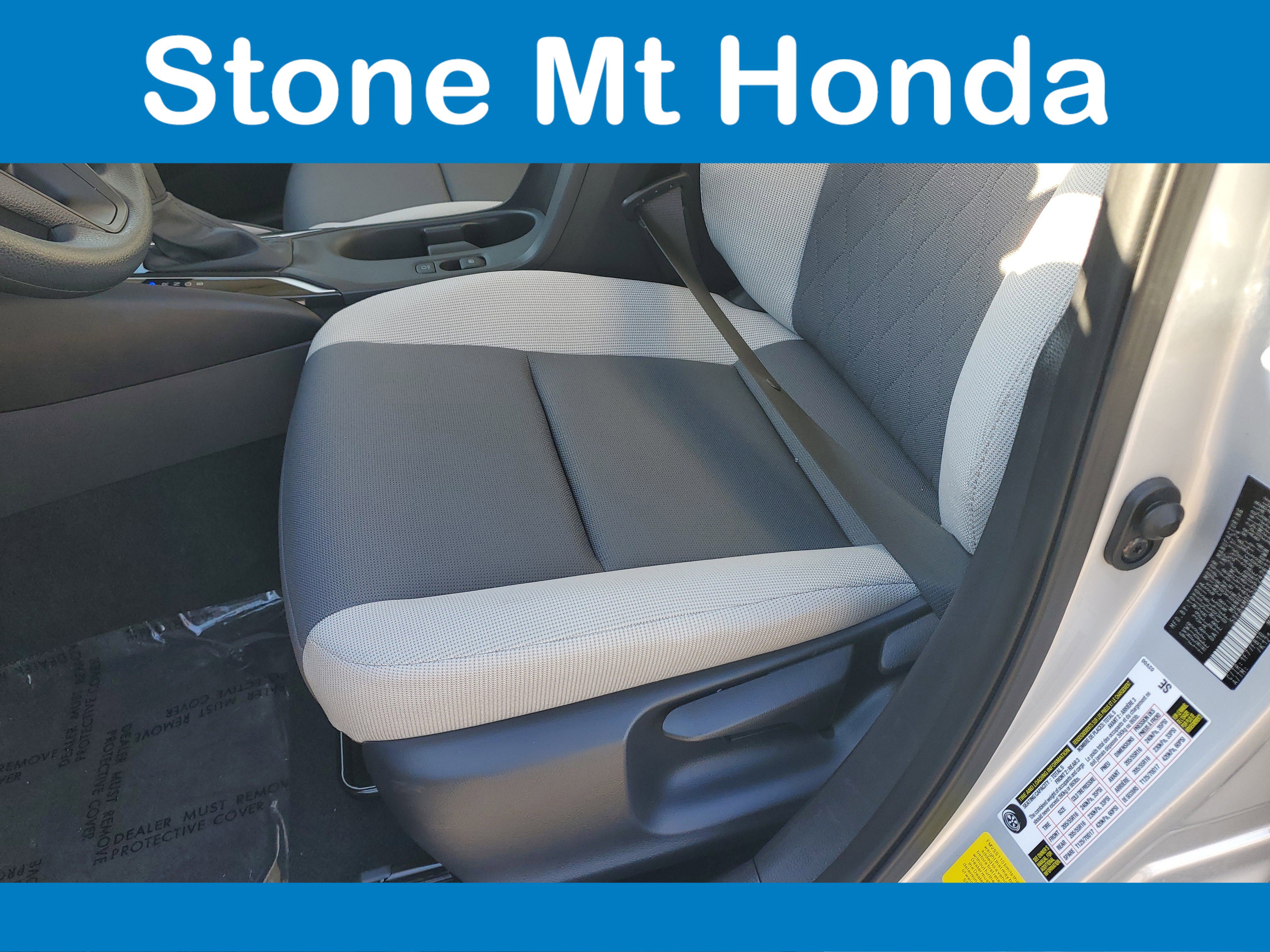 Used 2025 Toyota Corolla LE image 15