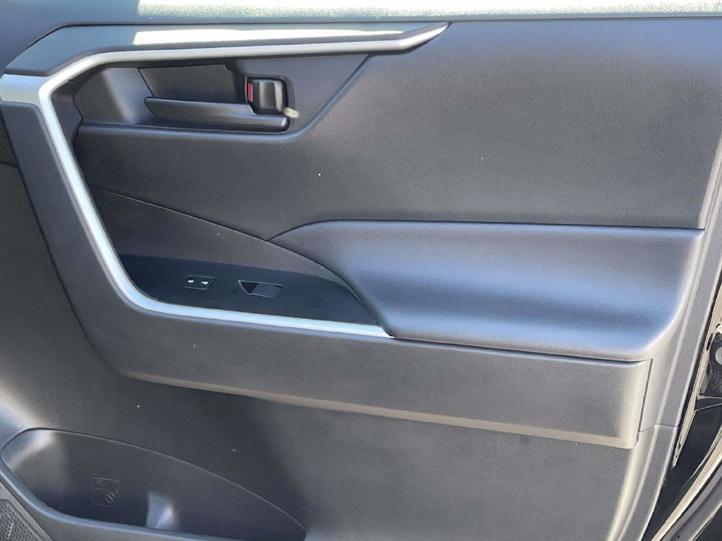 Used 2025 Toyota RAV4 LE FWD image 16