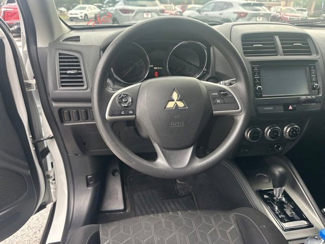 Used 2020 Mitsubishi Outlander Sport ES FWD image 10