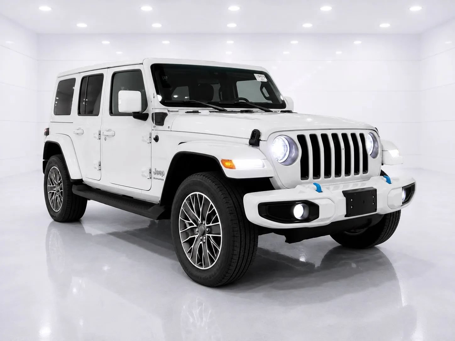Used 2023 Jeep Wrangler Unlimited Sahara AWD/4WD image 7