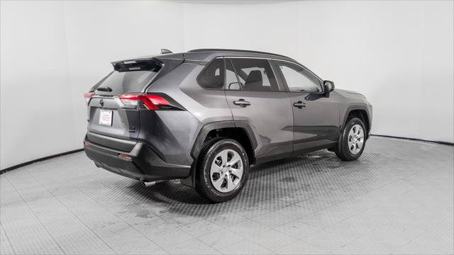 Used 2020 Toyota RAV4 LE w/ All Weather Liner Package AWD/4WD image 8