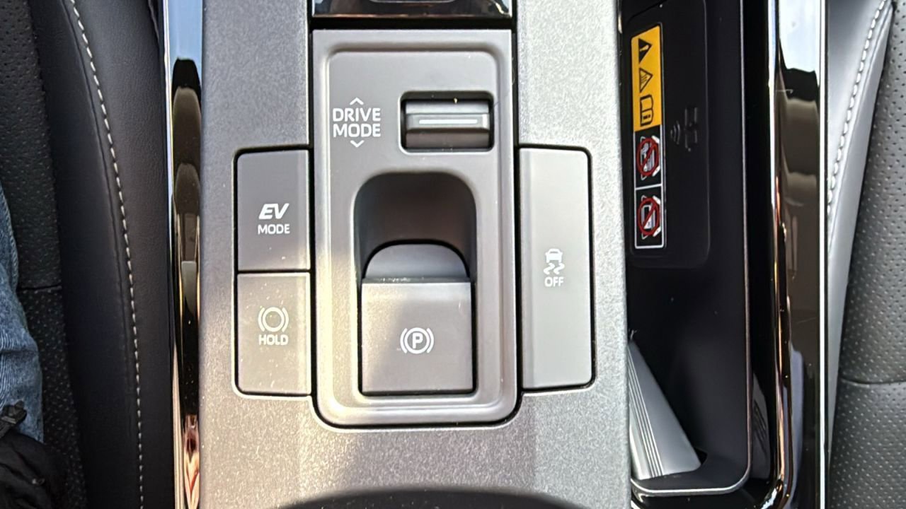 New 2026 Toyota Prius XLE image 23