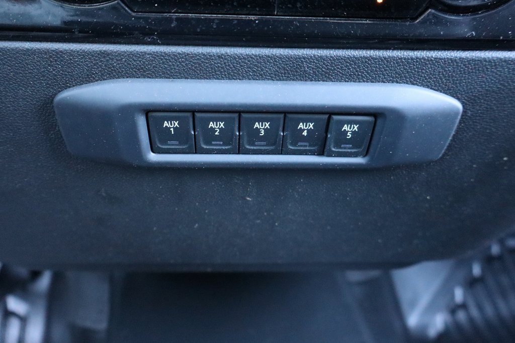 Used 2024 Chevrolet Silverado 3500 LT w/ Z71 Off-Road Package image 14