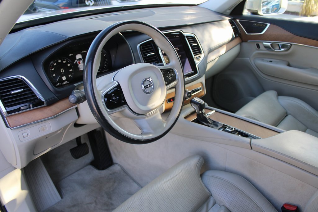 Used 2016 Volvo XC90 T6 Inscription image 4