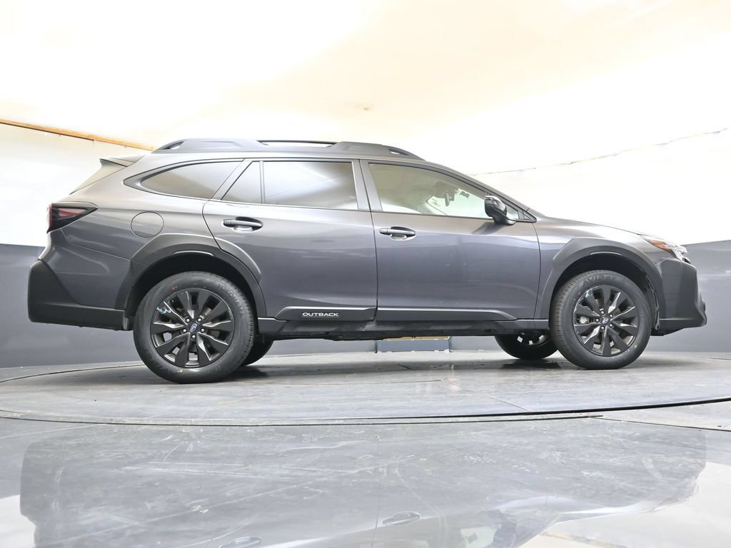 Certified 2025 Subaru Outback Onyx Edition AWD/4WD image 34