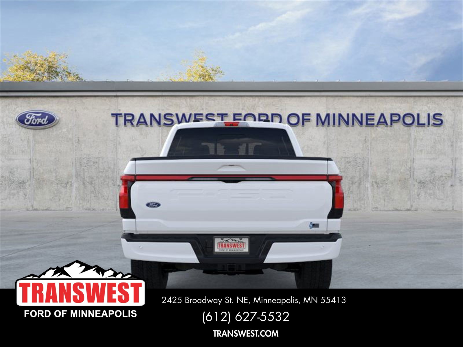 New 2025 Ford F150 Lightning Lariat w/ Max Trailer Tow Package image 5