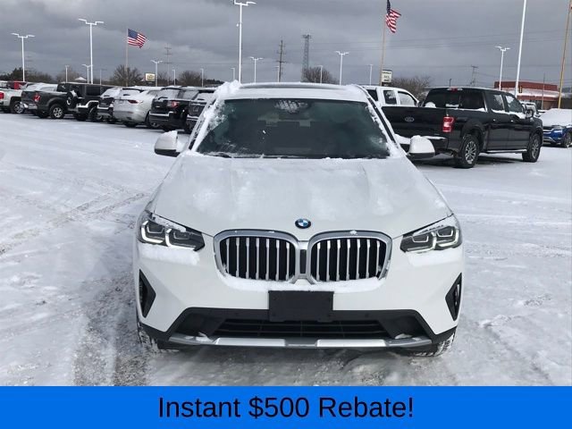 Used 2023 BMW X3 xDrive30i image 2