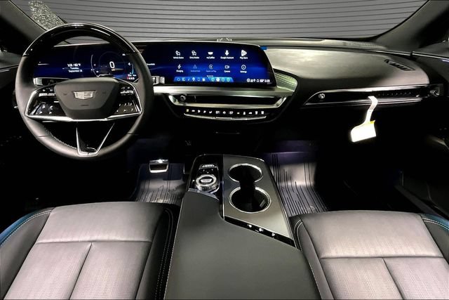 New 2027 Cadillac Lyriq Sport w/ LPO, Floor Liner Package AWD/4WD image 5