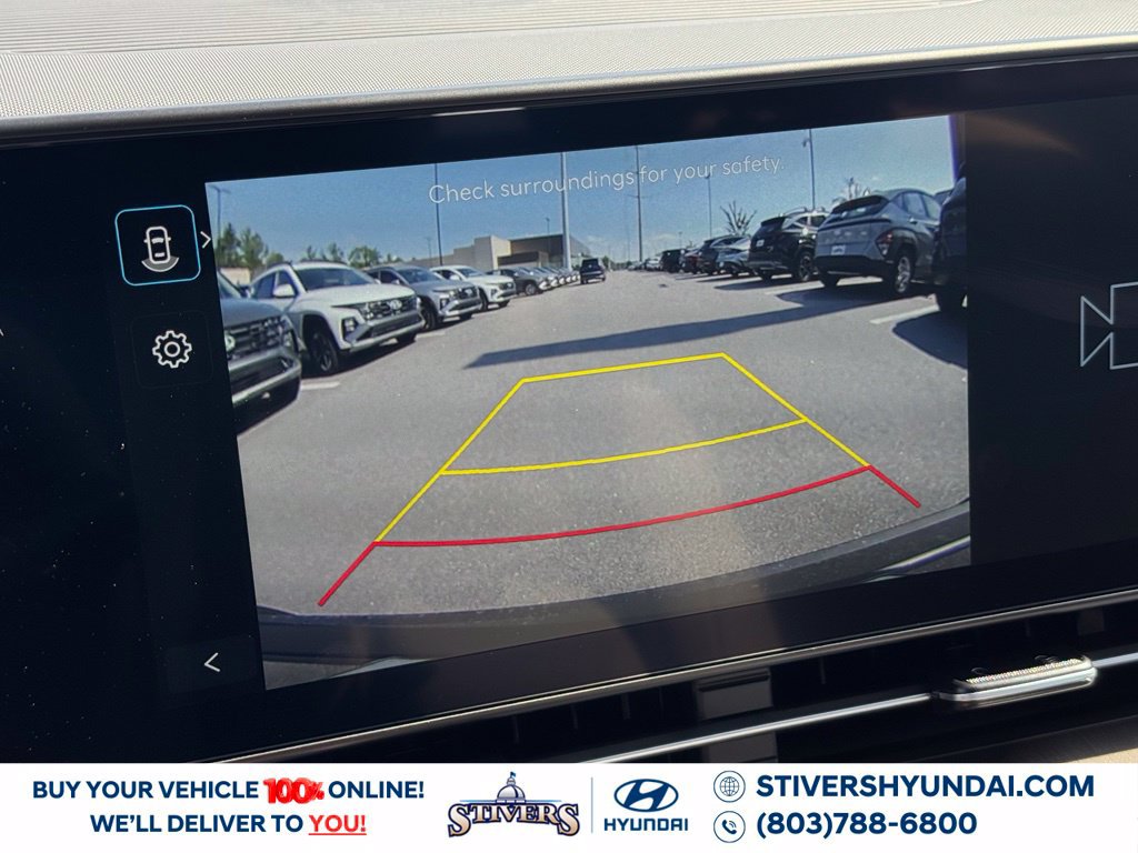 New 2027 Hyundai Kona SE FWD image 4