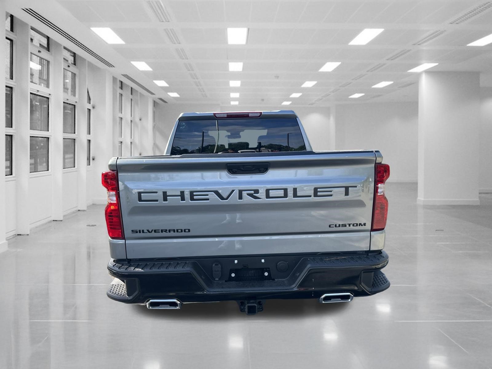 Used 2026 Chevrolet Silverado 1500 Custom Trail Boss w/ LPO, Dark Essentials Package AWD/4WD image 6