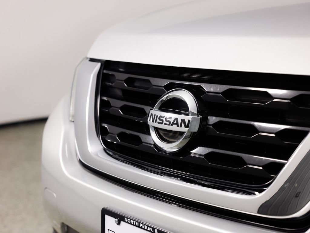 Used 2019 Nissan Pathfinder SV FWD image 4
