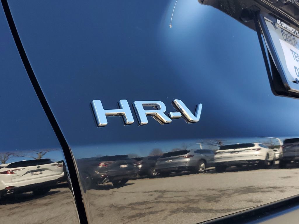 Used 2025 Honda HR-V LX image 8