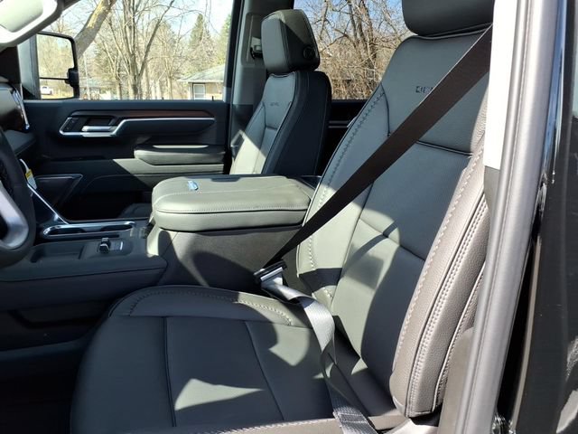 New 2026 GMC Sierra 3500 Denali w/ Denali Reserve Package AWD/4WD image 19