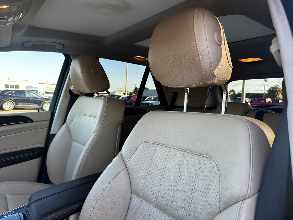 Used 2017 Mercedes-Benz GLE 350 image 28