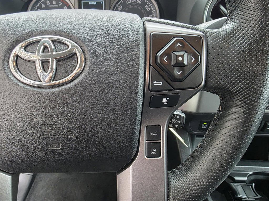 Used 2022 Toyota Tacoma SR5 image 18