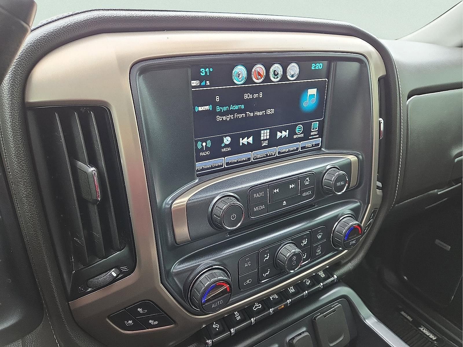 Used 2018 GMC Sierra 2500 Denali w/ Duramax Plus Package image 16