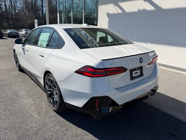 New 2026 BMW i5 eDrive40 w/ M Sport Package image 9