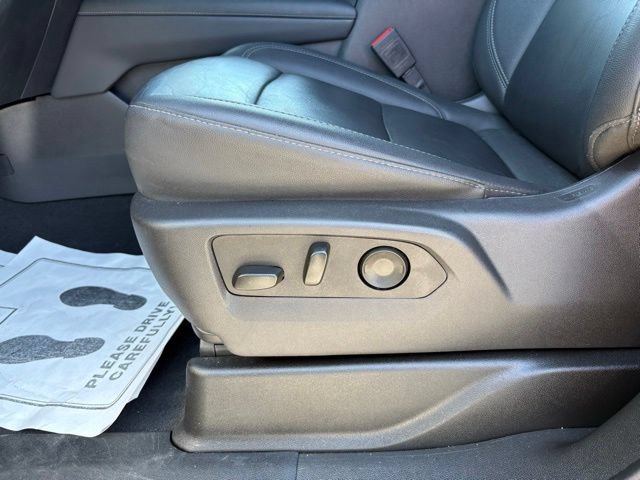 Used 2025 Chevrolet Tahoe LT AWD/4WD image 18
