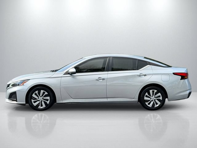 Used 2023 Nissan Altima 2.5 S FWD image 4