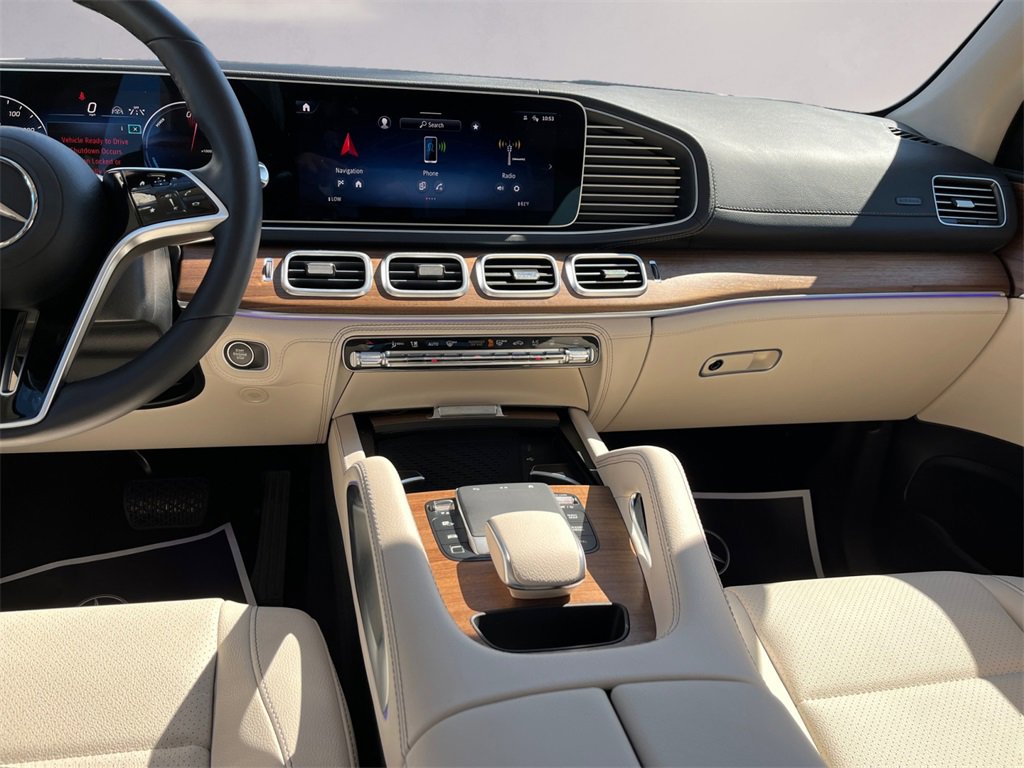 Certified 2025 Mercedes-Benz GLE 450e 4MATIC image 11