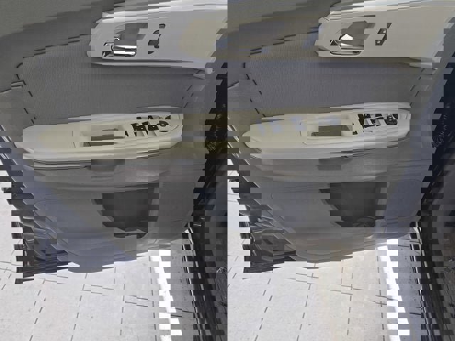 Used 2012 Chevrolet Traverse LS image 20