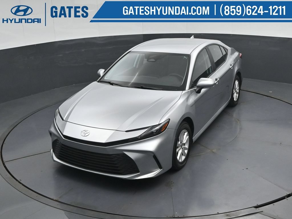 Used 2025 Toyota Camry LE FWD image 49