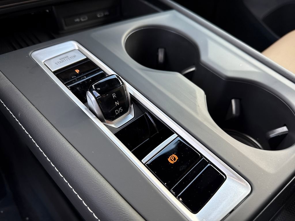 New 2026 Volkswagen Atlas Cross Sport SE image 11