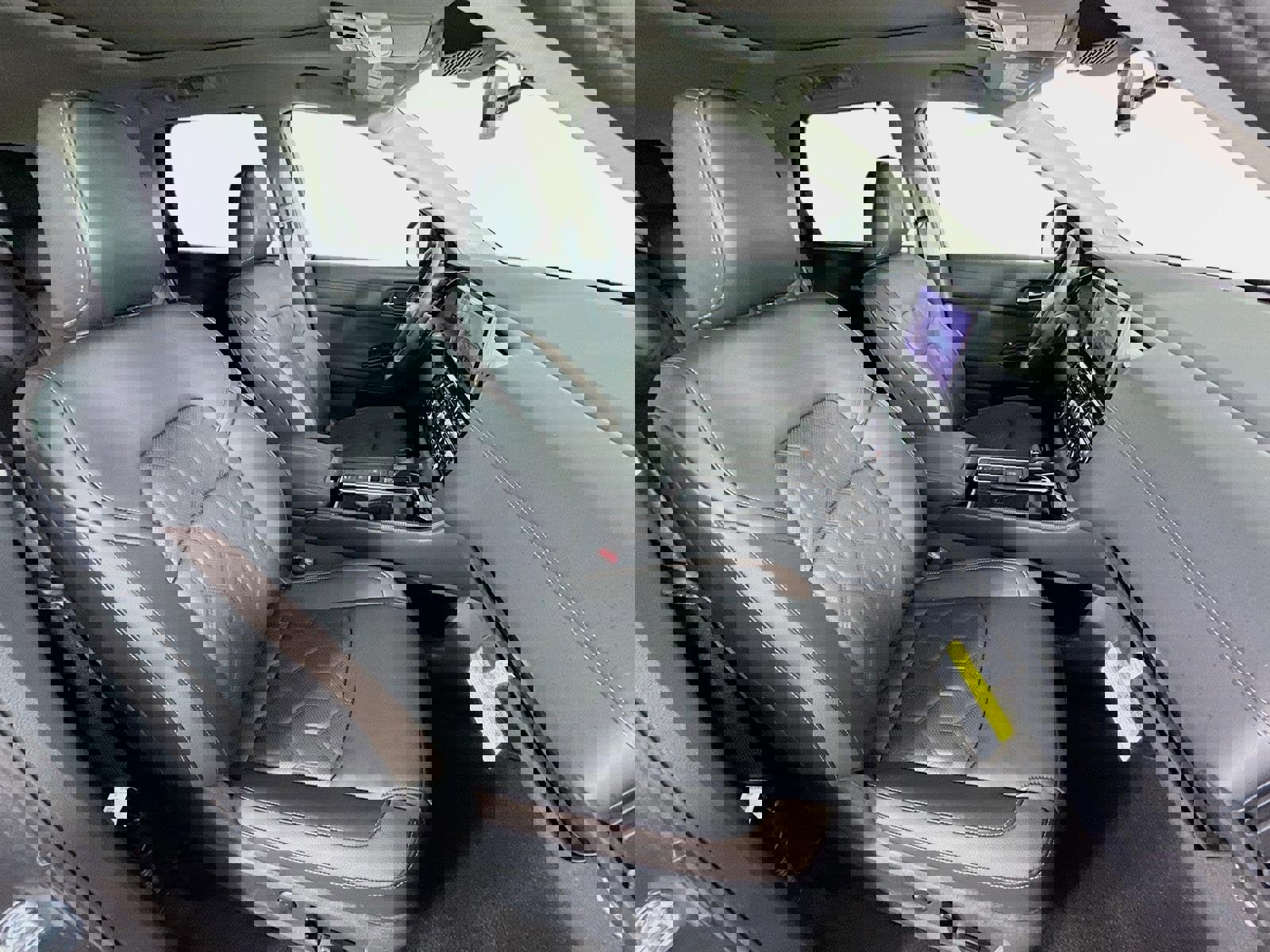 New 2026 Nissan Pathfinder Platinum image 29