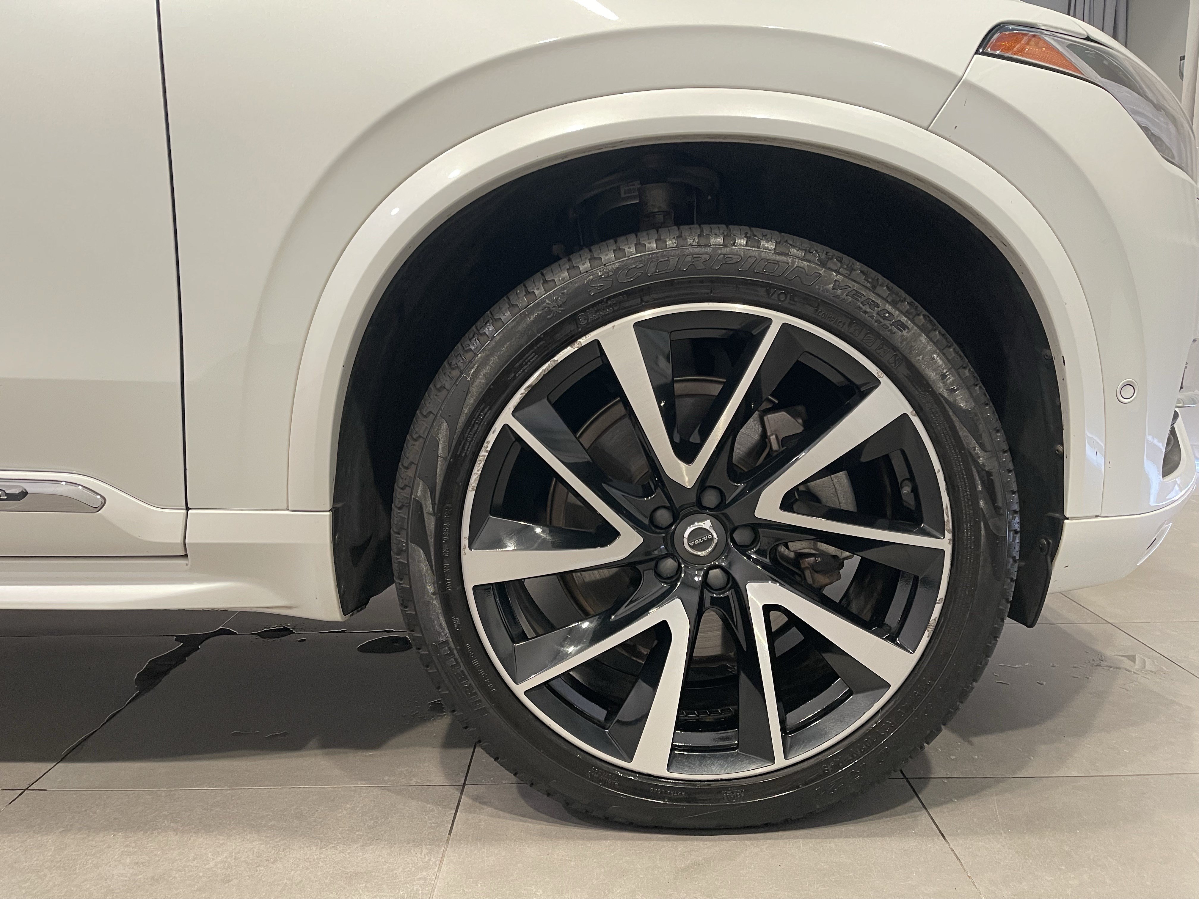 Used 2019 Volvo XC90 T6 Inscription w/ Advanced Package AWD/4WD image 10