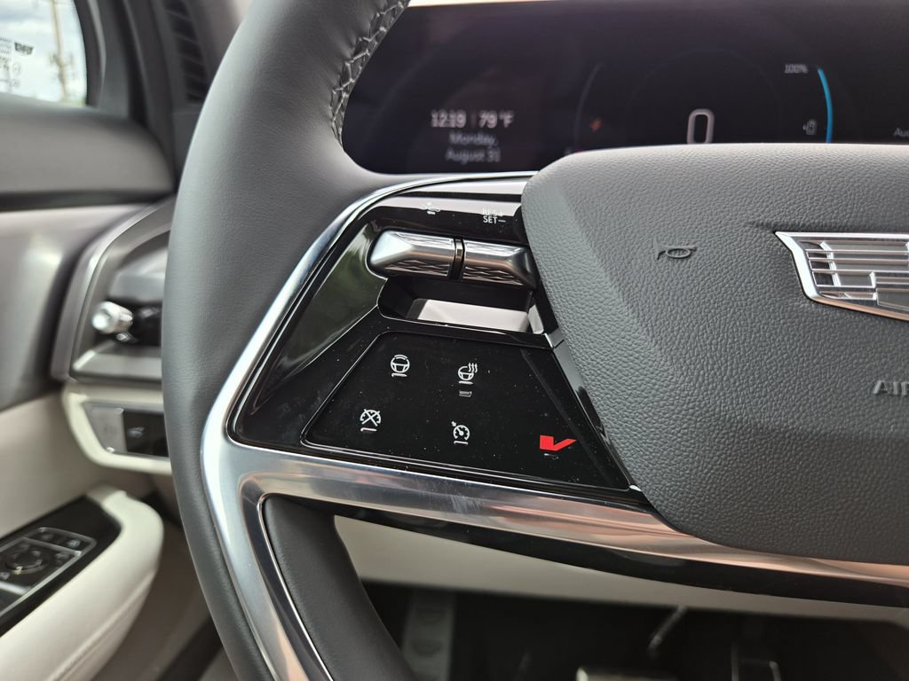 New 2027 Cadillac Vistiq Sport AWD/4WD image 17