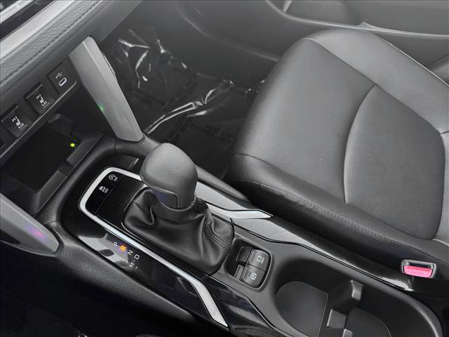 Certified 2025 Toyota Corolla Cross XLE image 16