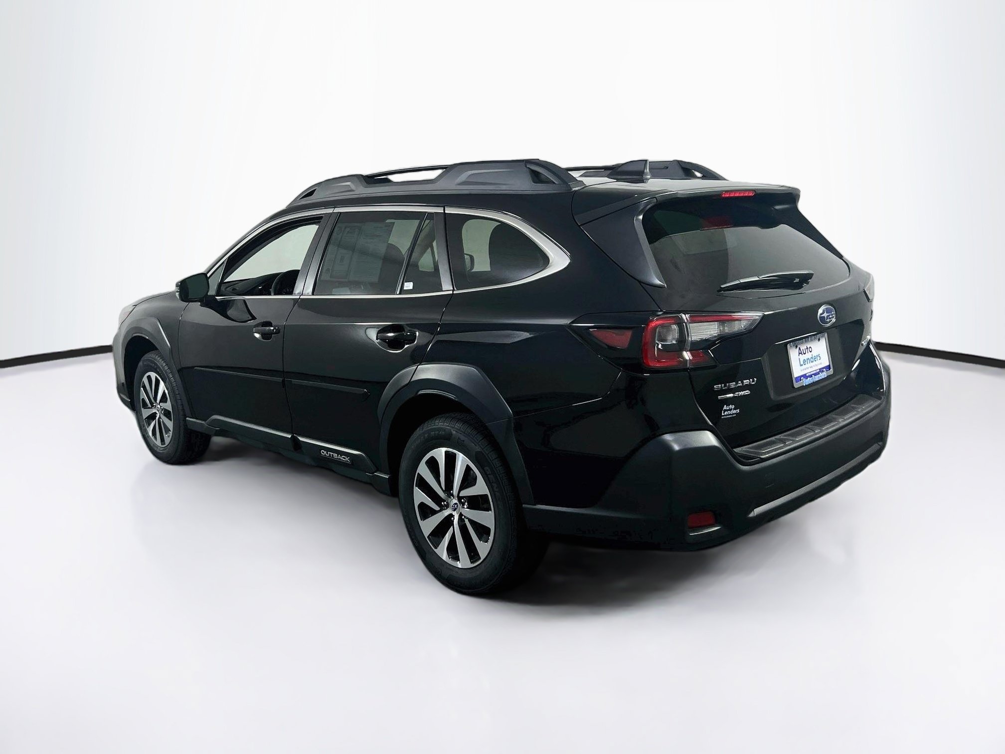 Used 2023 Subaru Outback Premium AWD/4WD image 7