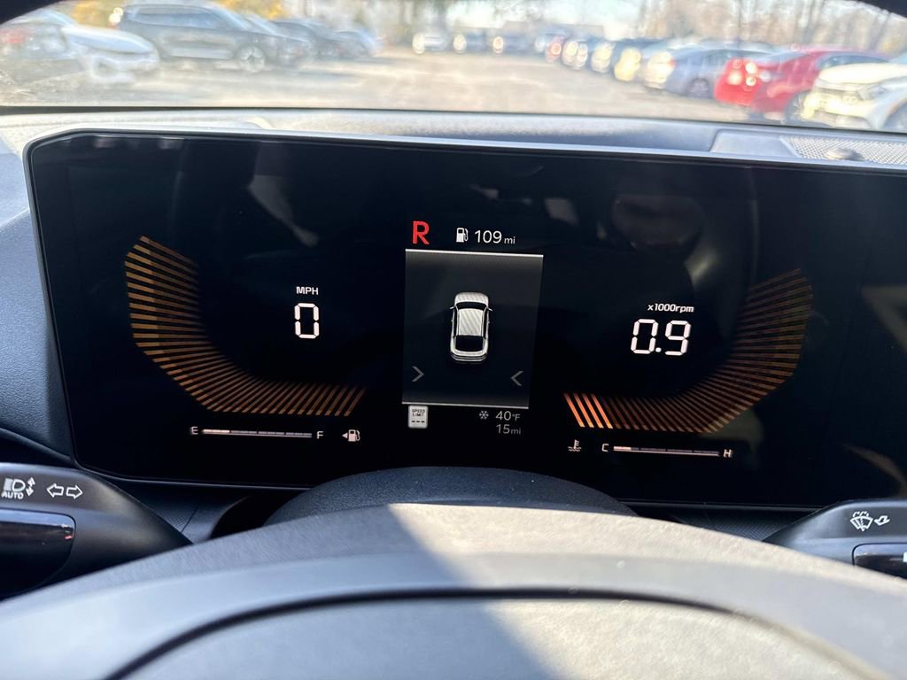 New 2025 Kia K4 LXS image 15