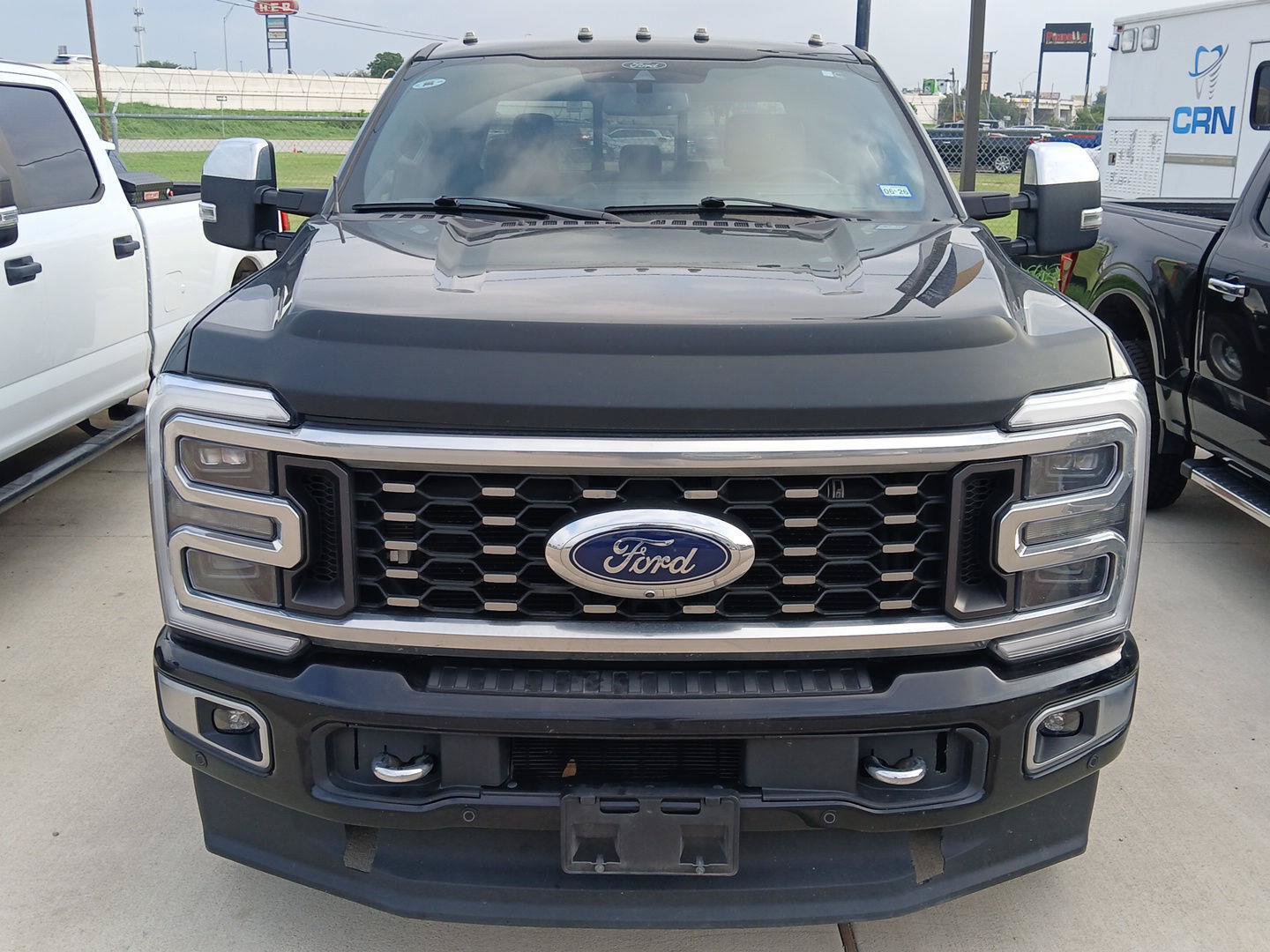 Used 2024 Ford F350 Platinum AWD/4WD image 6