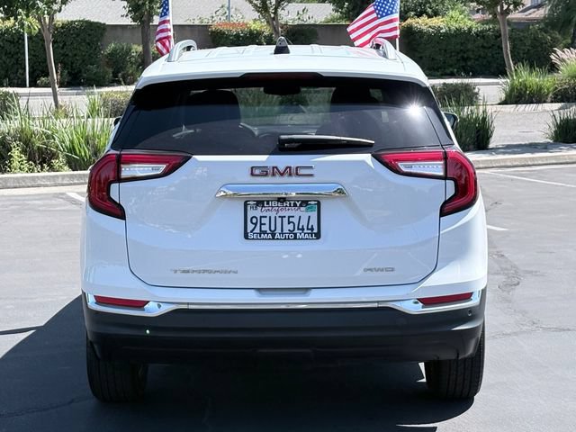 Used 2023 GMC Terrain SLT w/ Tech Package AWD/4WD image 6