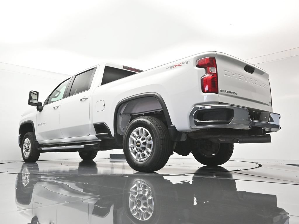 Certified 2026 Chevrolet Silverado 2500 LT AWD/4WD image 43