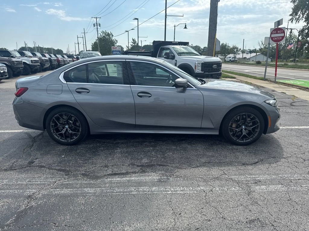 Used 2026 BMW 330i xDrive Sedan AWD/4WD image 2