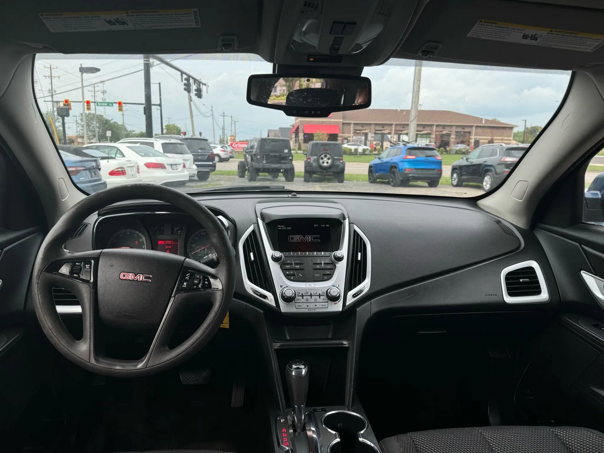 Used 2016 GMC Terrain SLE image 15