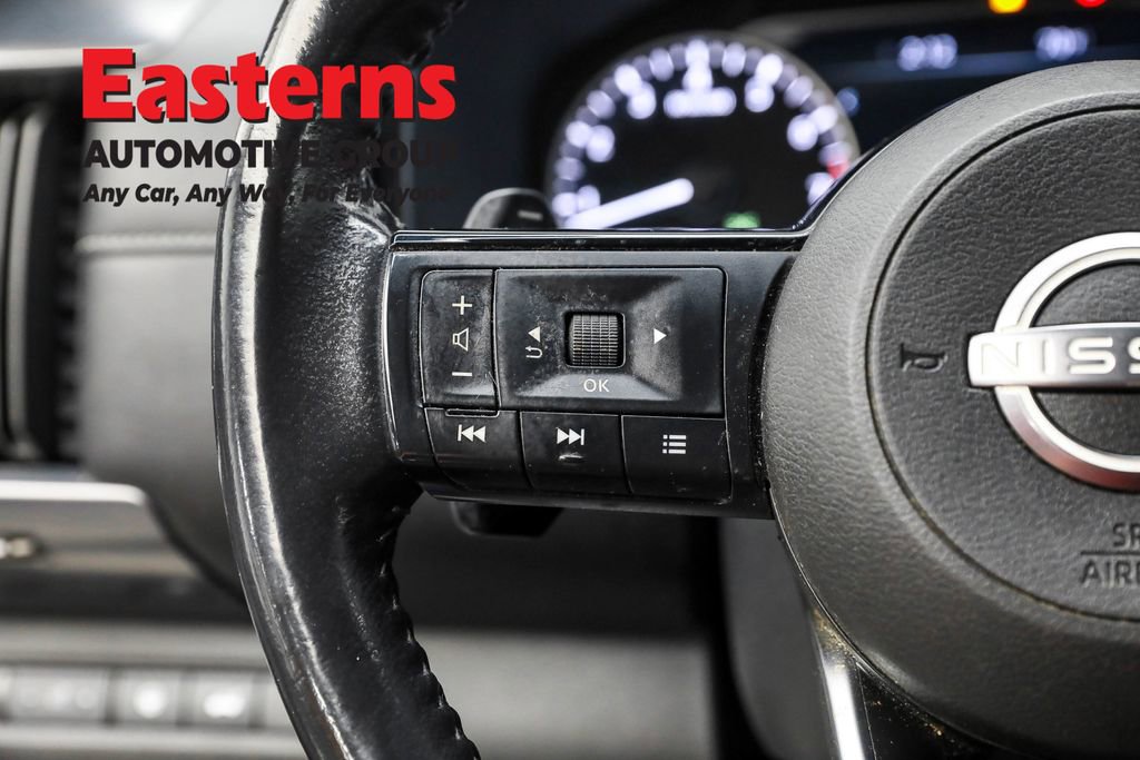 Used 2024 Nissan Pathfinder SL image 15