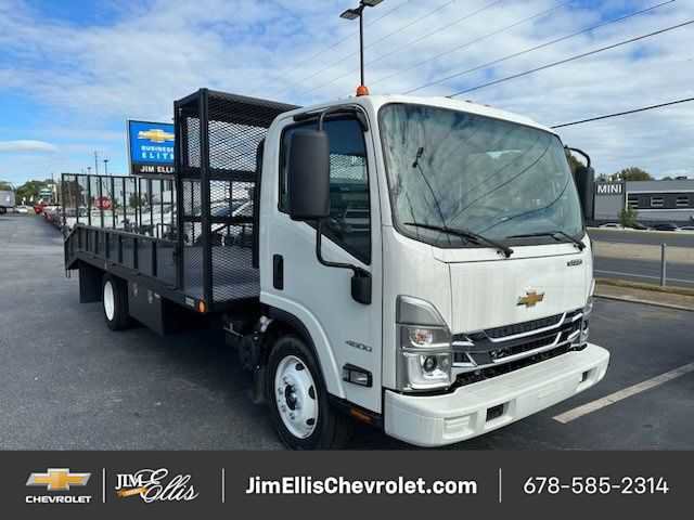 New 2024 Chevrolet Low Cab Forward image 2