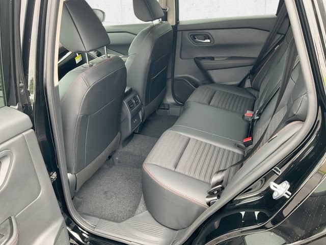 New 2026 Nissan Rogue SV AWD/4WD image 14