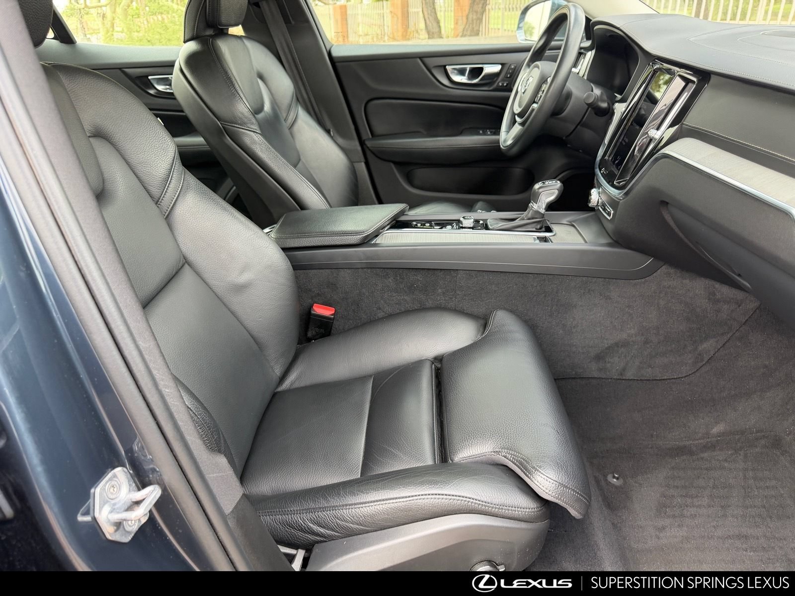Used 2021 Volvo S60 T5 Inscription AWD/4WD image 27