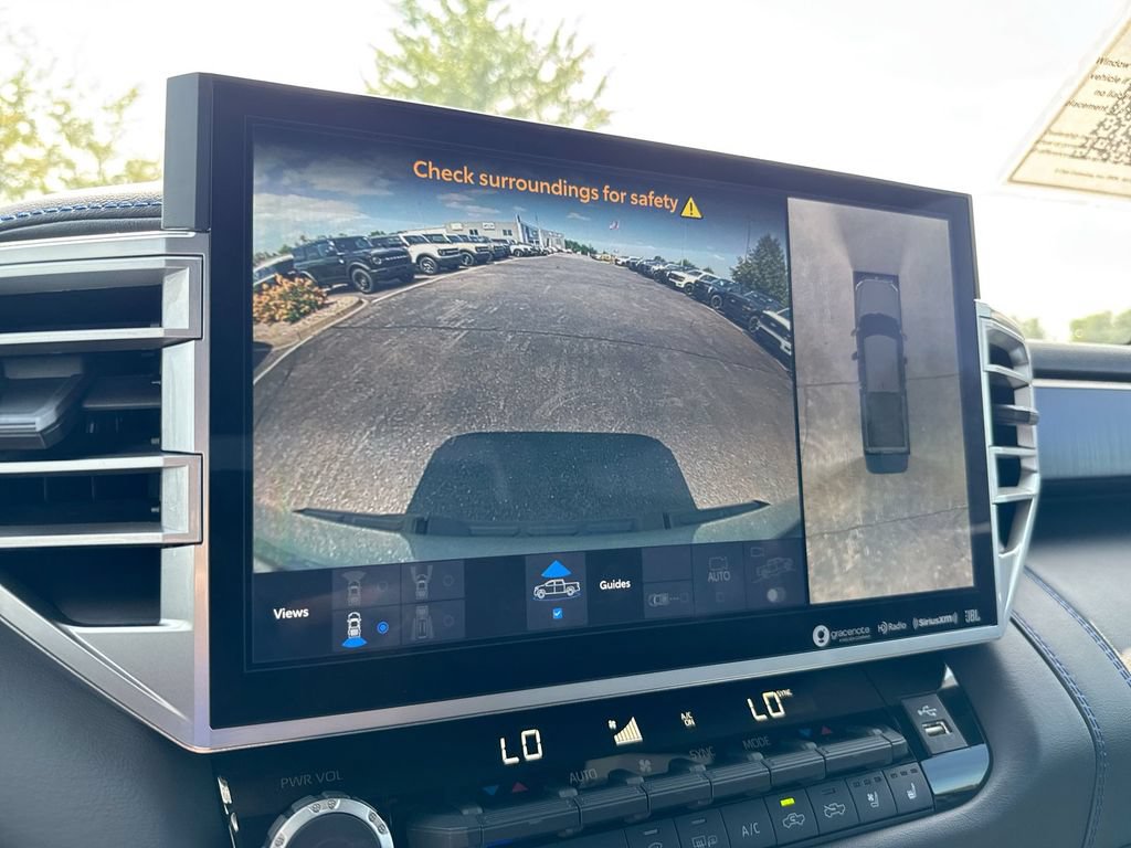 Used 2024 Toyota Tundra Platinum AWD/4WD image 19
