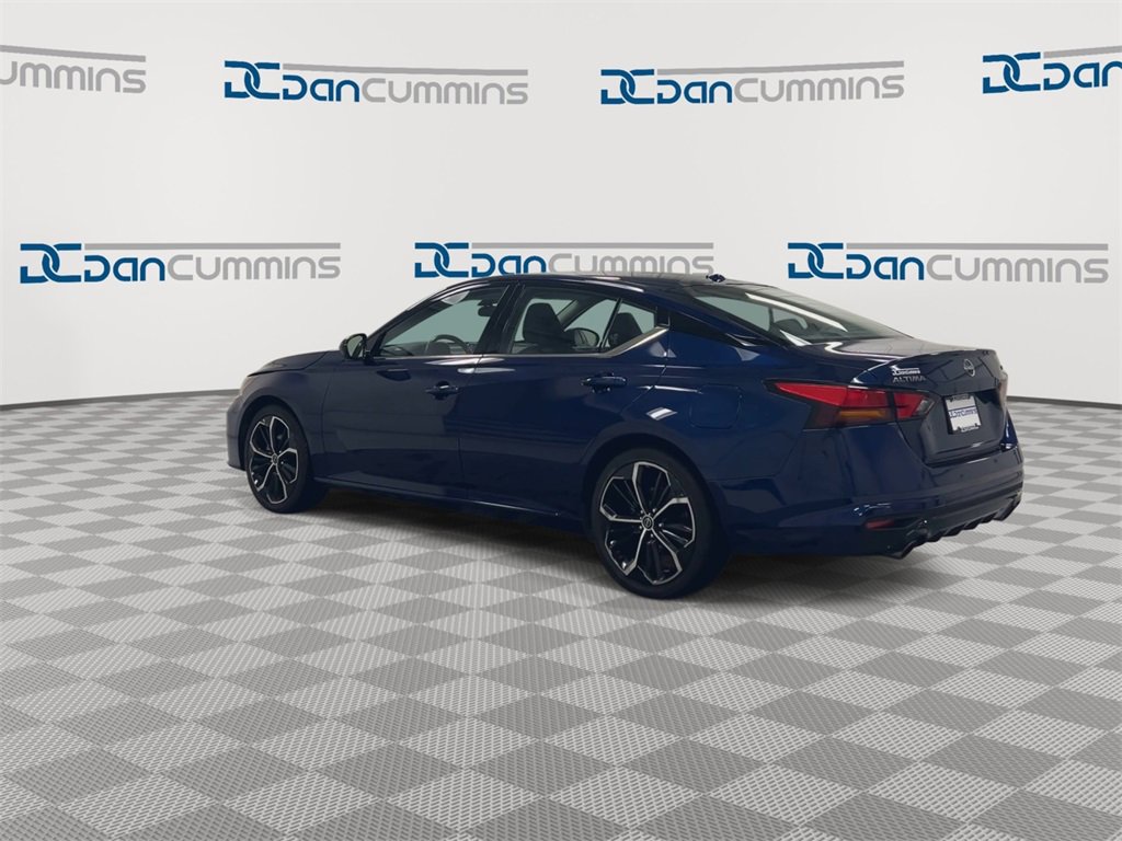 Used 2023 Nissan Altima 2.5 SR image 6