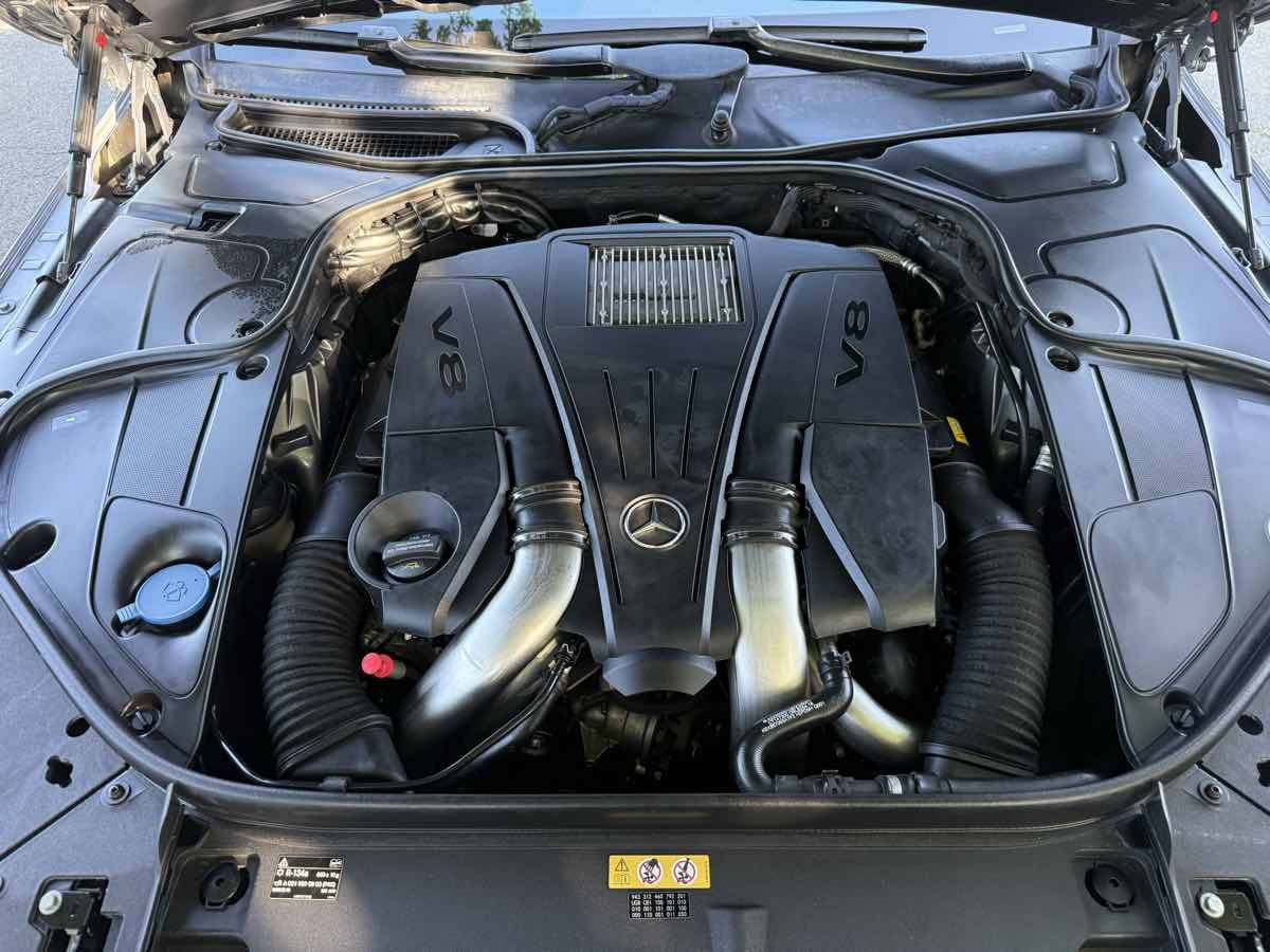 Used 2015 Mercedes-Benz S 550 Sedan image 38