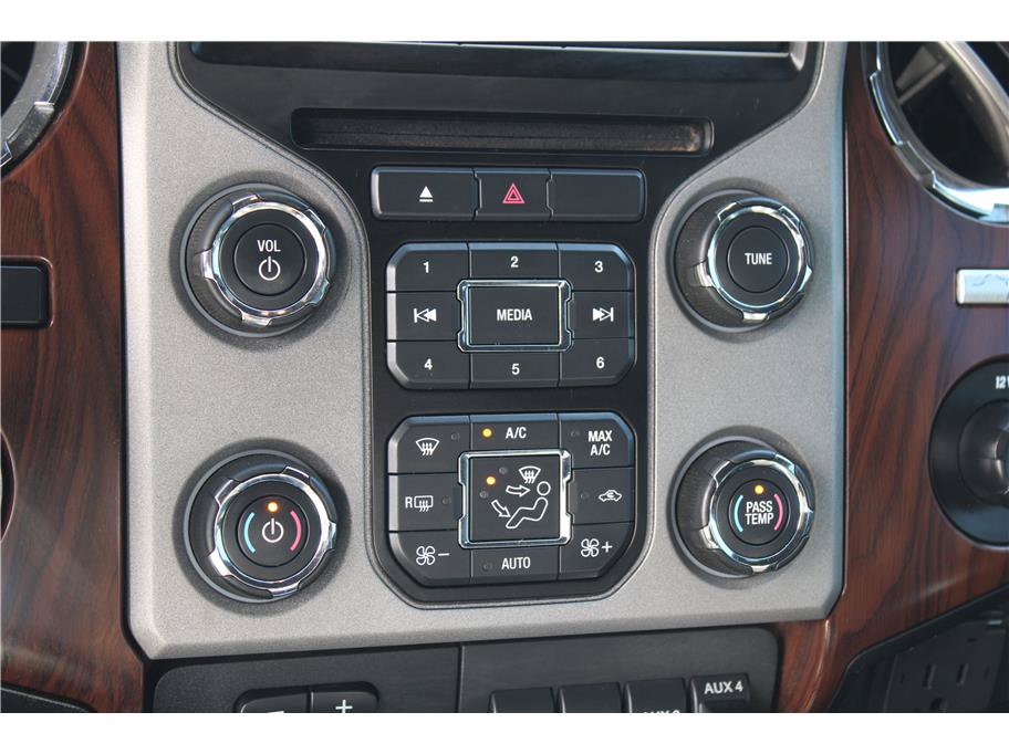 Used 2013 Ford F350 Lariat AWD/4WD image 25