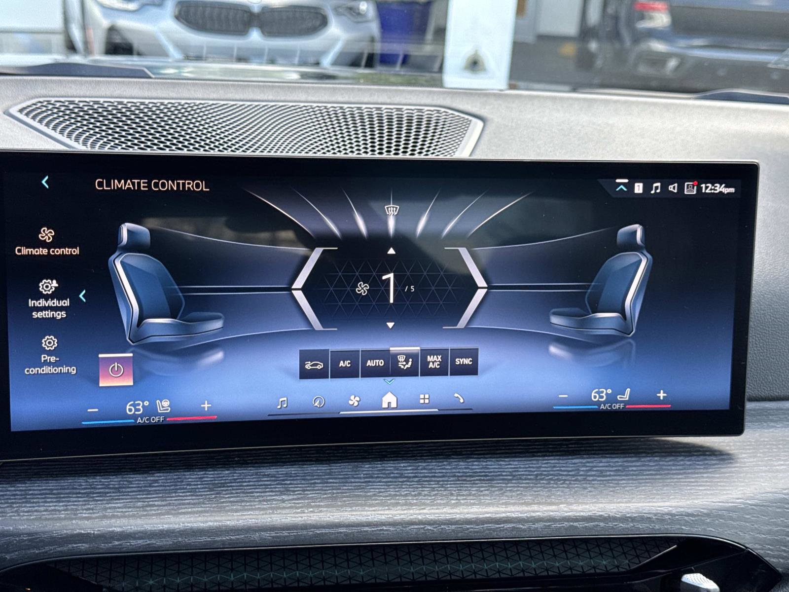 Used 2025 BMW 430i 430i Coupe RWD w/ M Sport Package image 15