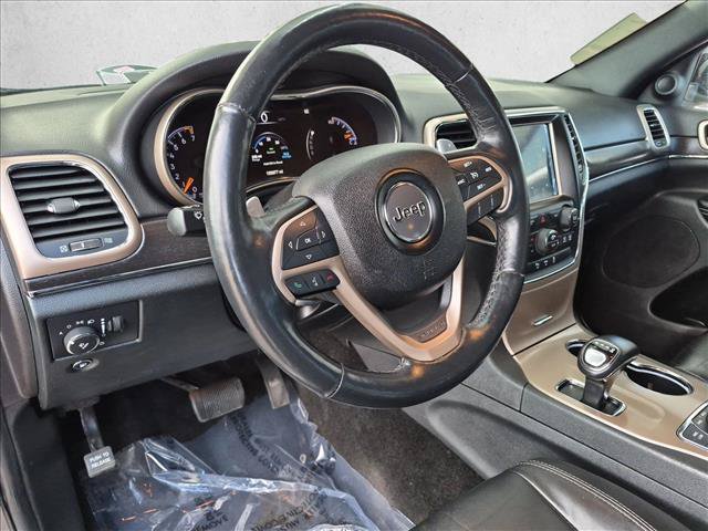 Used 2015 Jeep Grand Cherokee Limited AWD/4WD image 16