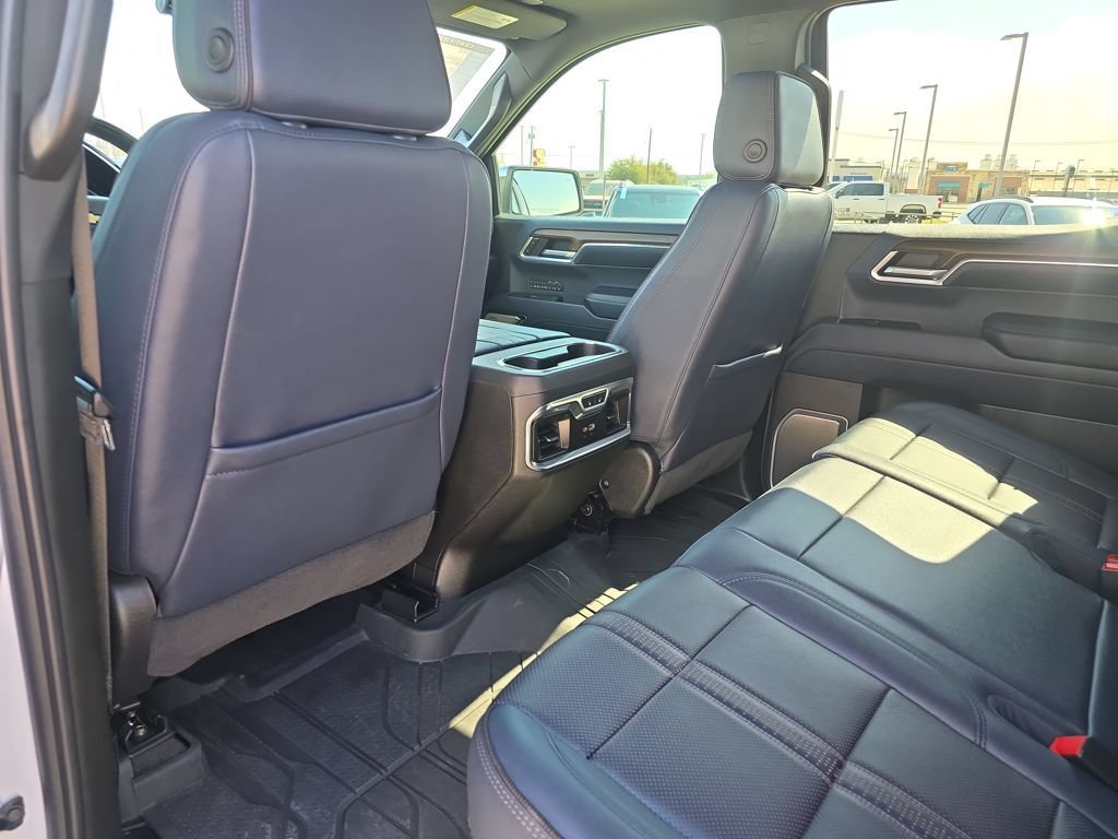 Certified 2024 Chevrolet Silverado 1500 High Country image 17