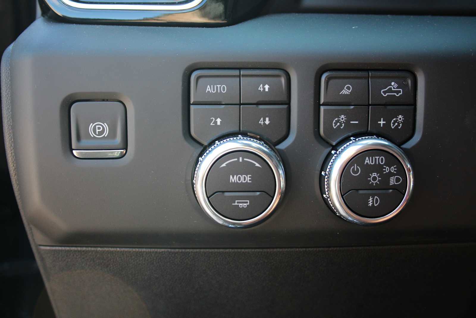 New 2026 GMC Sierra 3500 Denali Ultimate image 32